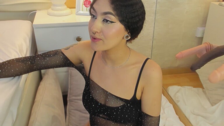 EllaEvanz's Streamate show and profile