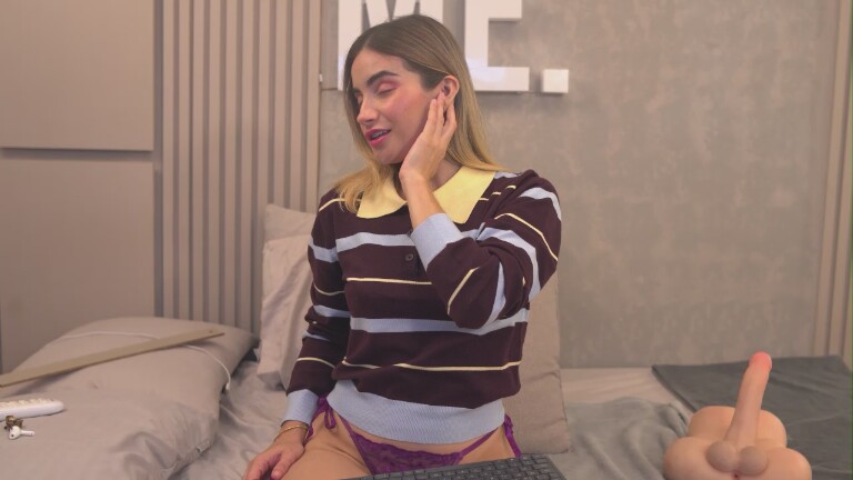 IsaBonet's Streamate show and profile