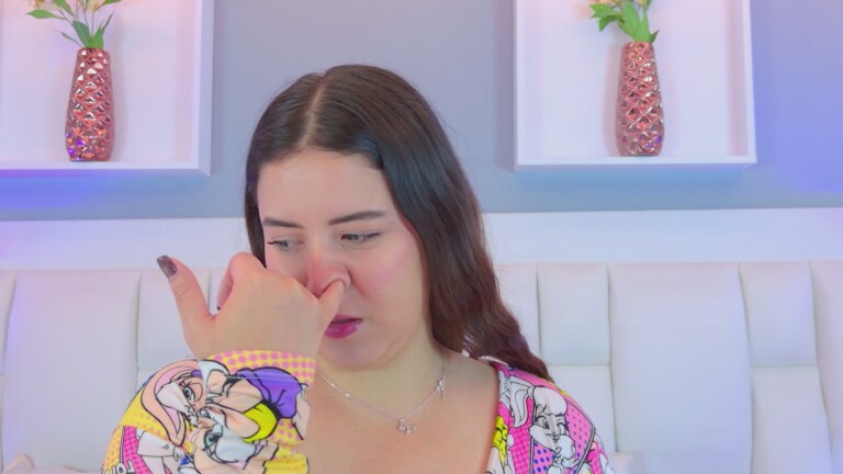 Arianamiiller's Streamate show and profile