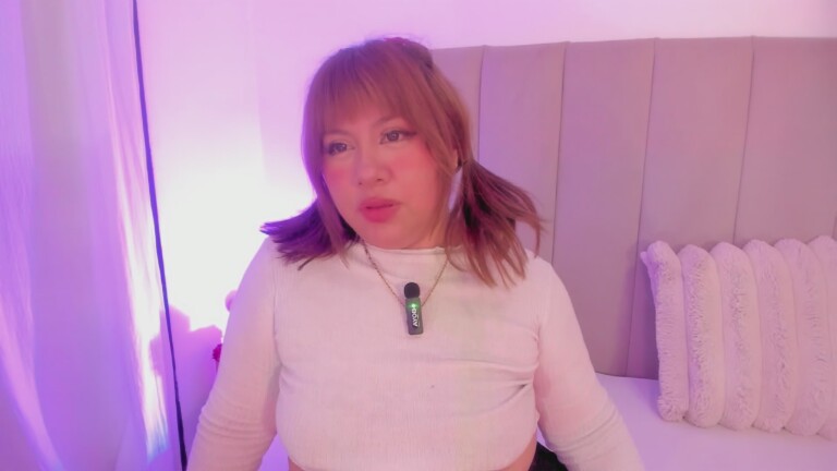 AngelicMoonnn's Streamate show and profile