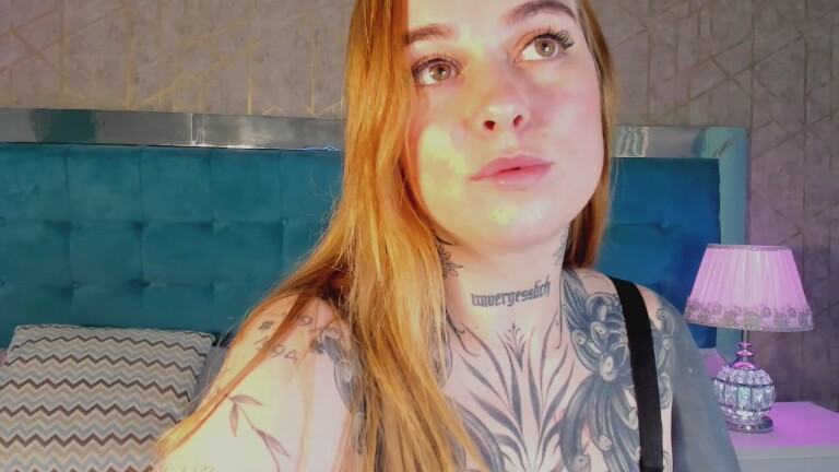 IzzChell's Streamate show and profile