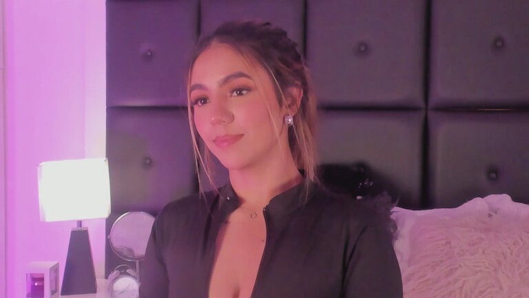 PaolaBosch's Streamate show and profile