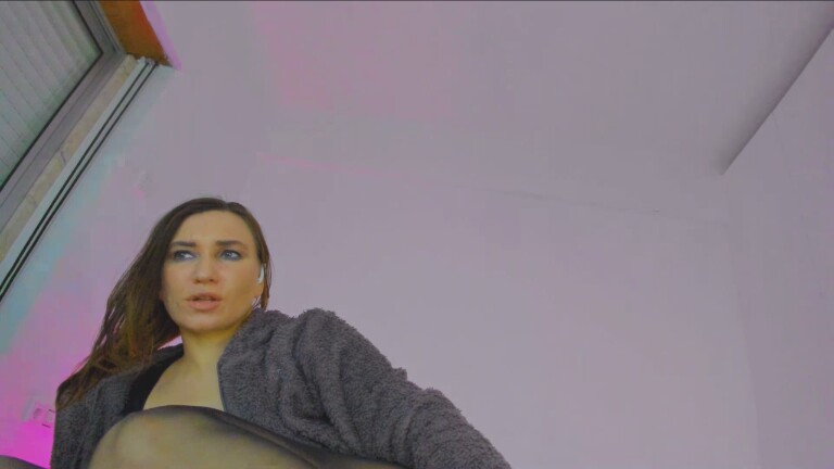 InesFeliz's Streamate show and profile