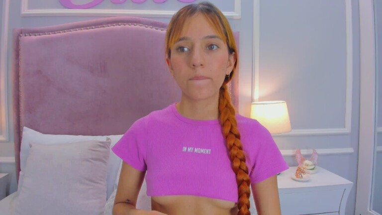 LeaThomsonn's Streamate show and profile