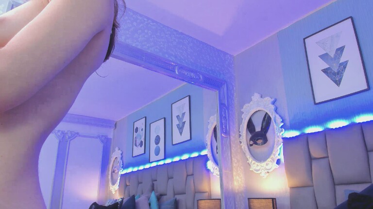 VioletaLopez's Streamate show and profile