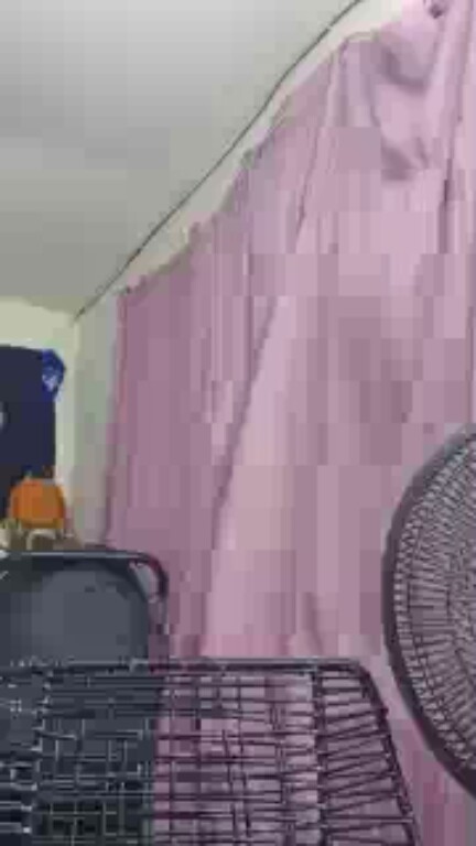 Hasley21's Streamate show and profile