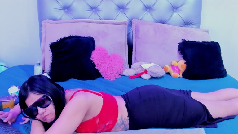 AngelinaDustin's Streamate show and profile