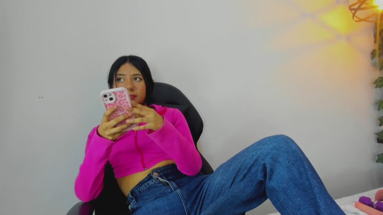 SofiaJackzon's Streamate show and profile
