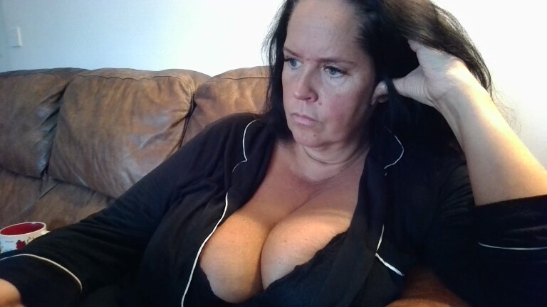 Queen_Dee_X's Streamate show and profile